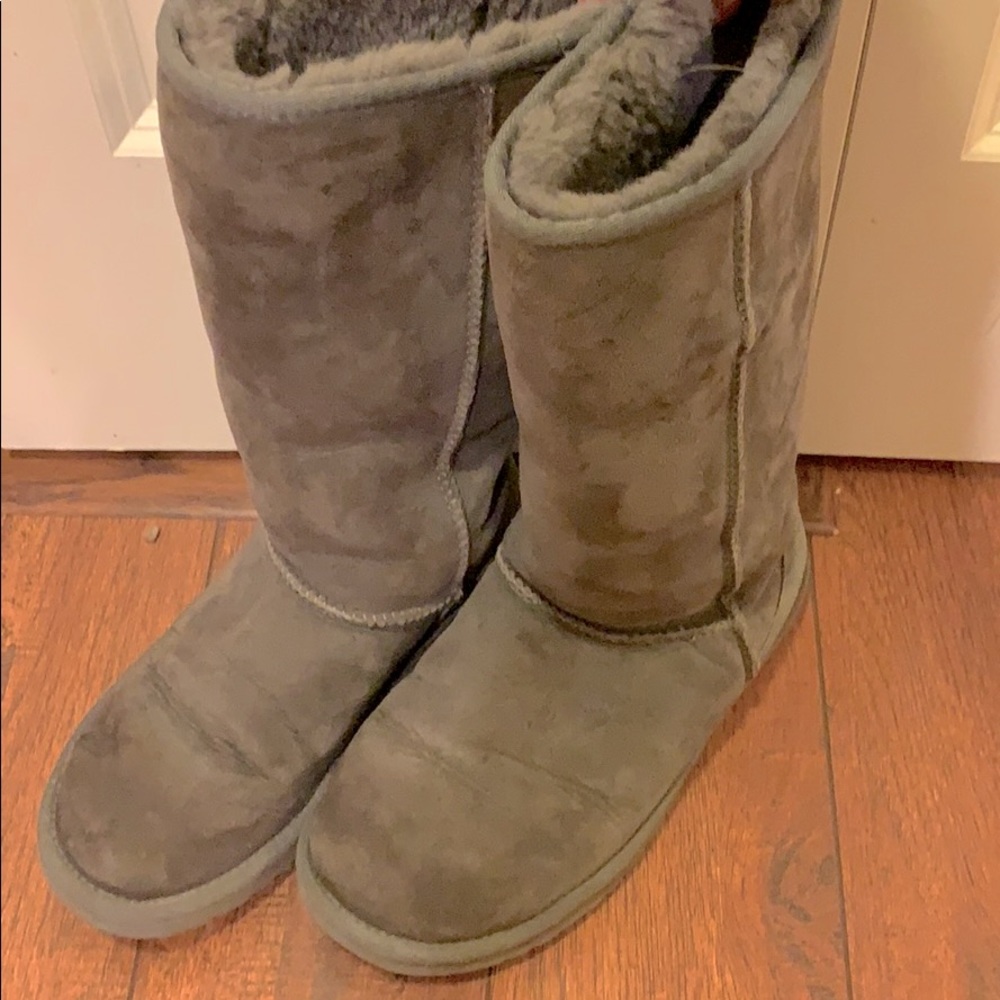 Gray tall authentic Ugg boots